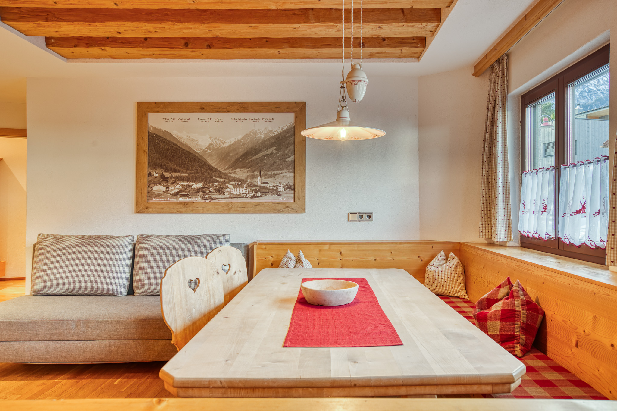 20241118 Alpenstolz Apartment 4