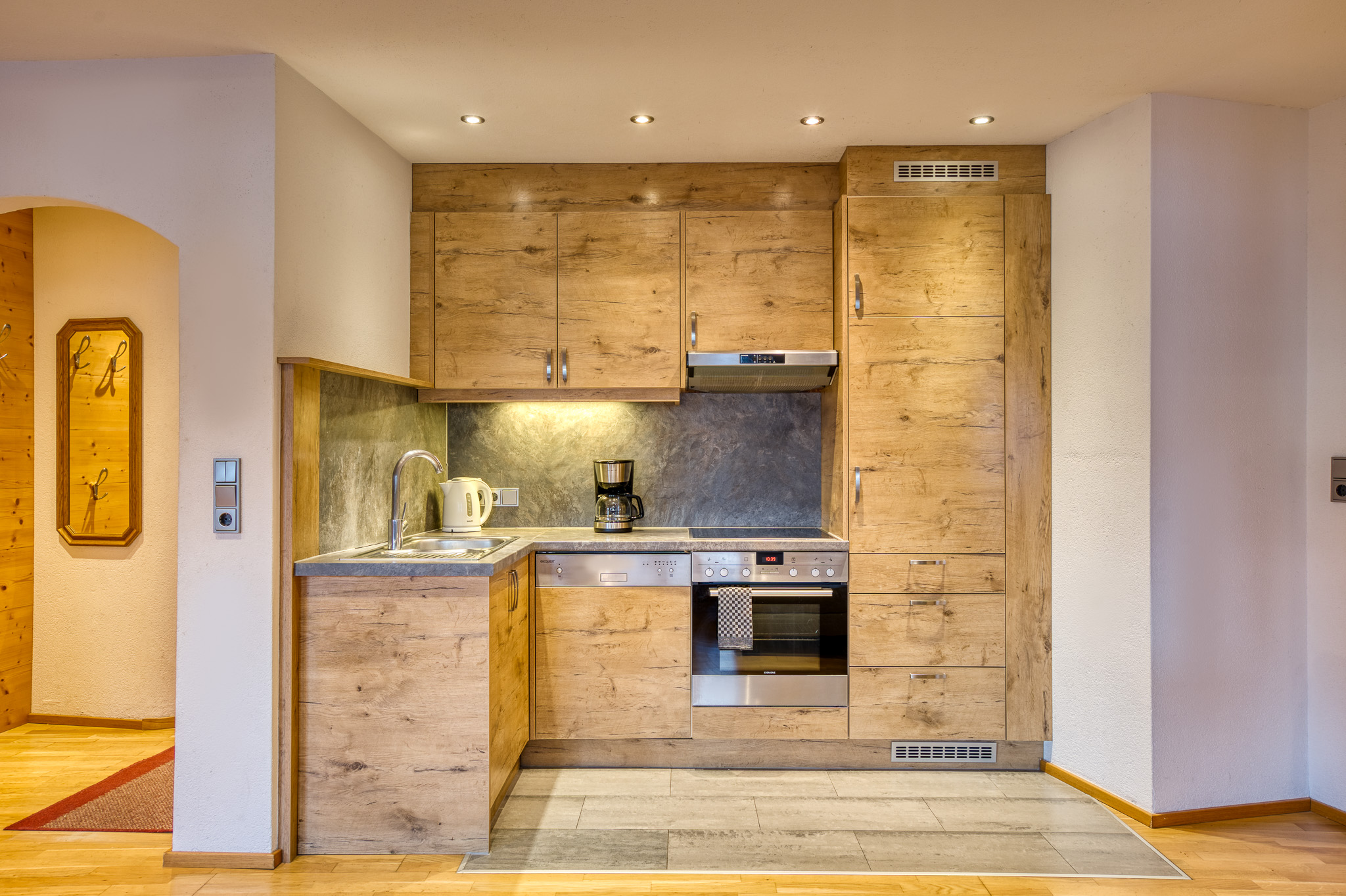 20241118 Alpenstolz Apartment 7